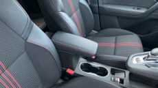 Renault Captur 1.6 E-TECH Hybrid 145 R.S. Line 5dr Auto Hybrid Hatchback